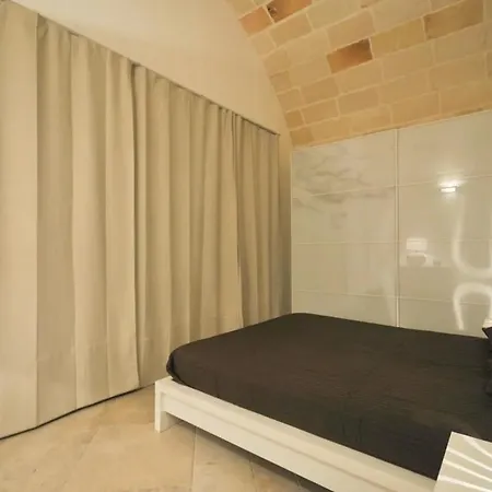 Alimini Villa